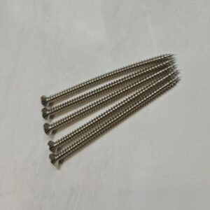 3.5寸8# 鋼牙螺絲：圖片 2